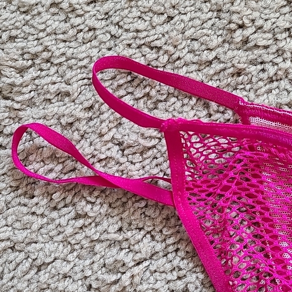 NWOT Victoria's Secret Pink Lace Netting Itsy Mini - Picture 4 of 11